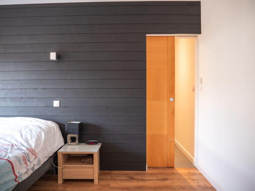 Porte intérieure en bois, modèle Hébertot