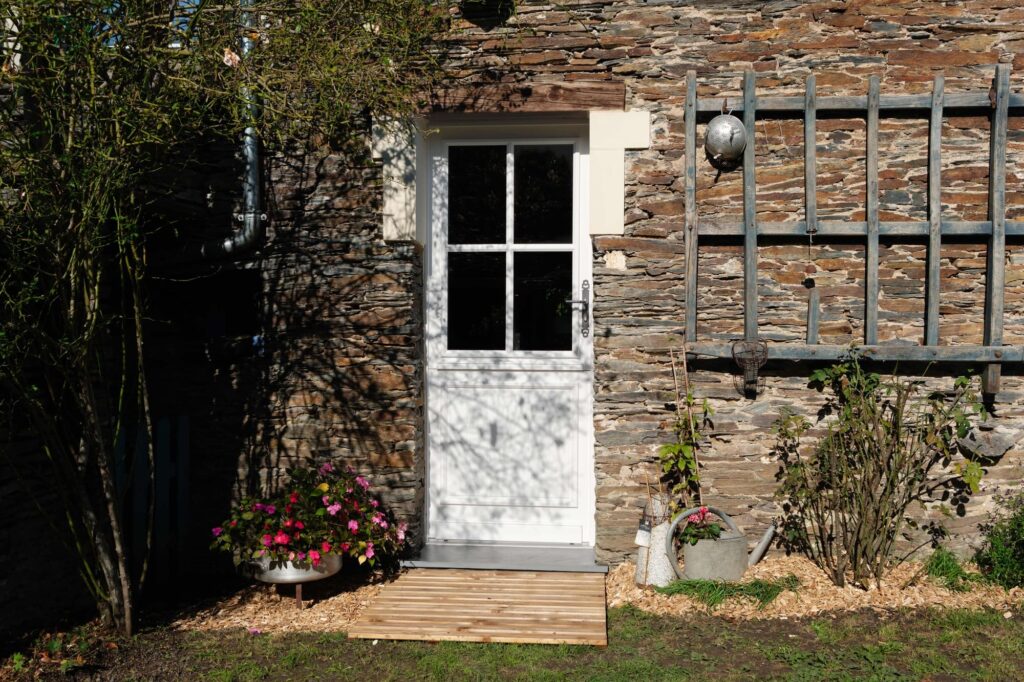 Mise en avant - porte entrée bois - Guyenne