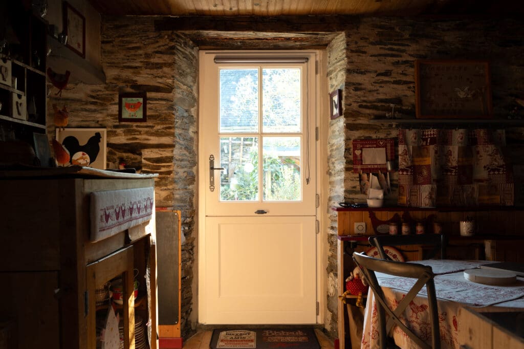 Porte d’entrée en bois, modèle Guyenne | vue intérieure