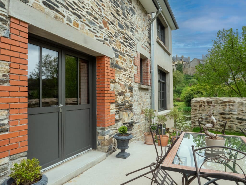 Empreinte® : porte-fenêtre à la française - Gris RAL 7022 ext