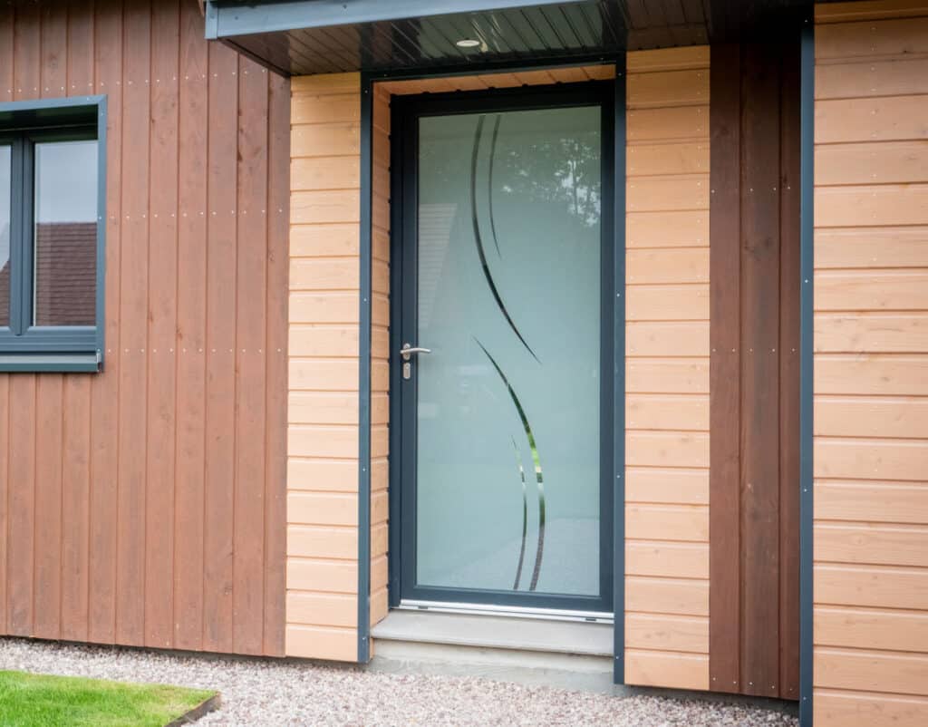 mise en avant - Porte aluminium - Initiale - Pasquet menuiseries
