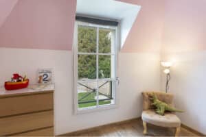 Fenêtre à la française - bois - Lignal® vue int - blanc chambre