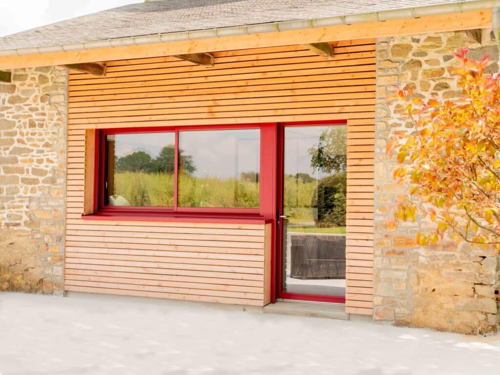 Fenêtre coulissante mixte auralu® - rouge - Pasquet menuiseries