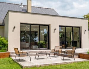 Baie vitrée coulissante - Aluminium - Empreinte® - 2 - 3 vt - vue ext- Pasquet menuiseries